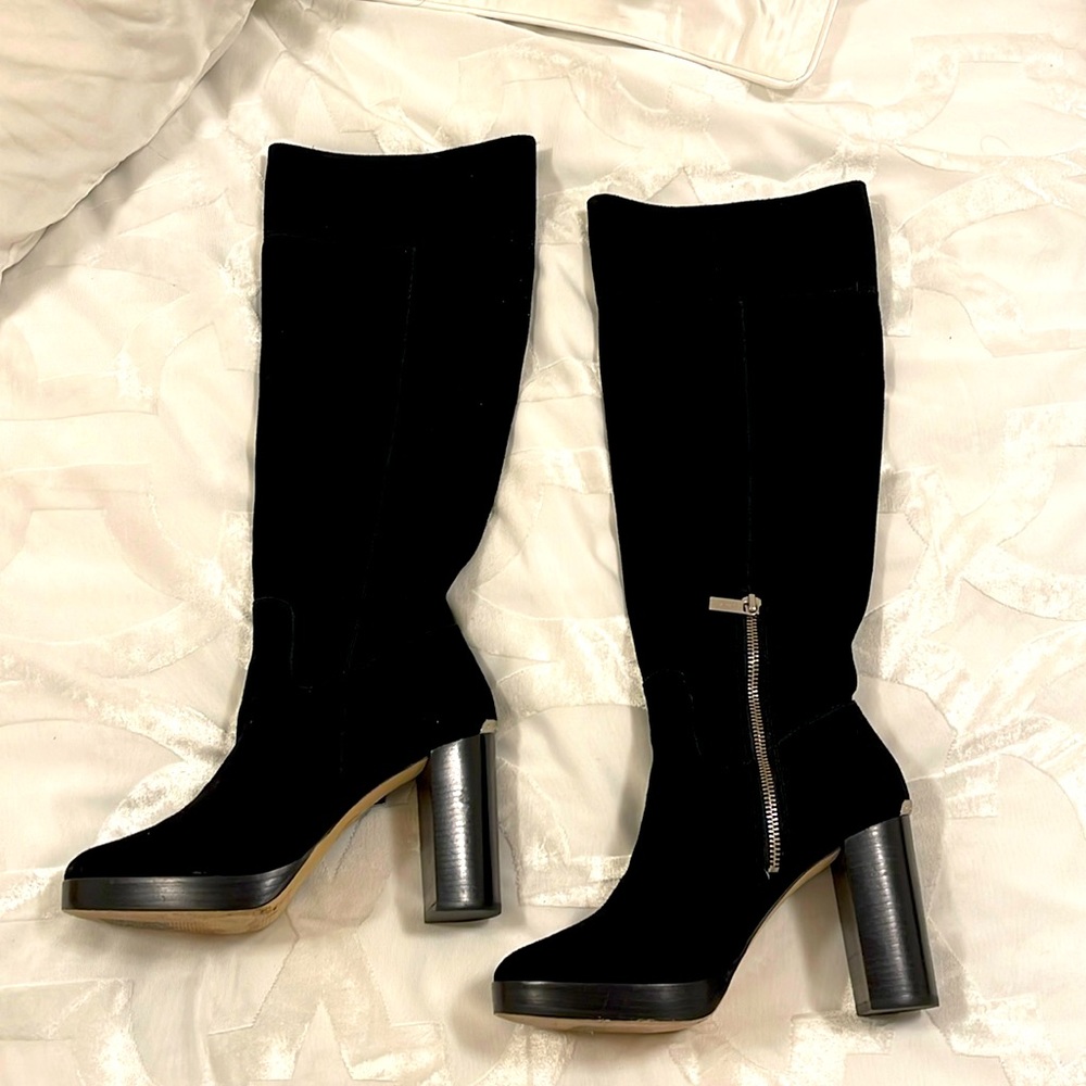 Michael Kors Suede Block Heel boots